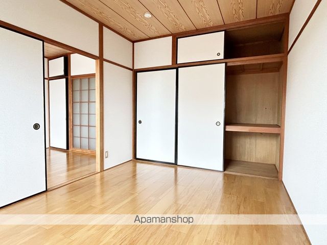 ロイヤルハイツの内装写真