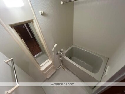 和歌山県和歌山市榎原[2LDK/57.75m2]のバス