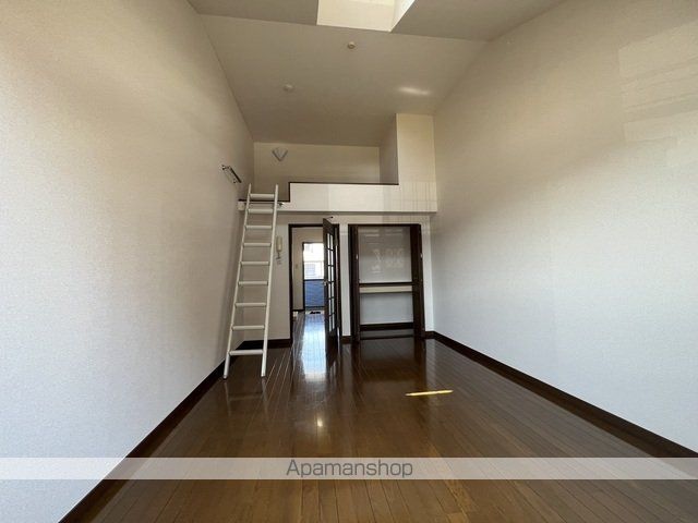 アヴァンセ富沢南壱番館の内装写真