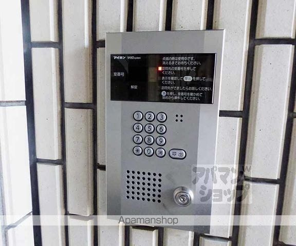 DETOMー1御所南の玄関写真