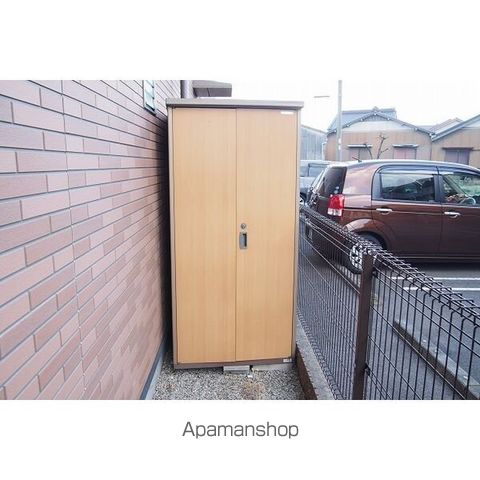 ISO GAIグランドエィワンBの内装写真