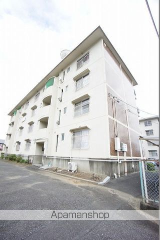 コーポ岳美Bの外観写真