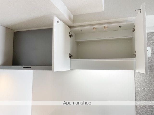 スプランディッド江坂IIIの内装写真