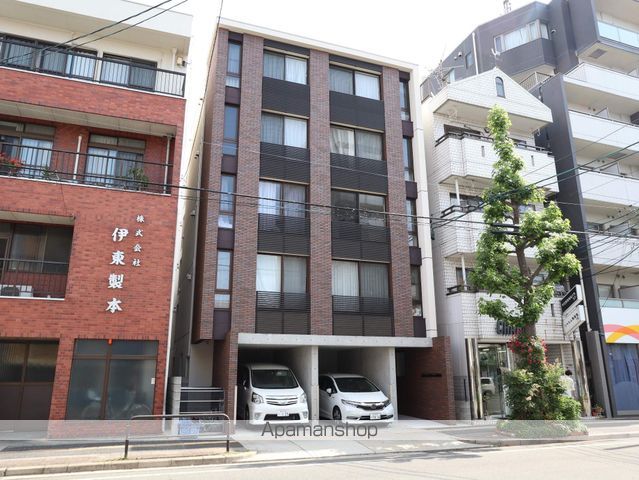 WELL COURT KANDAの外観写真