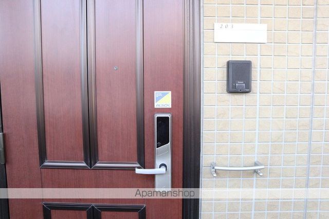 VILLA GARLAND COURTの内装写真