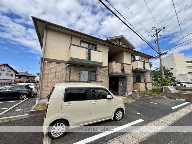 リビングタウン塩冶 A棟の外観写真