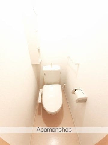 アクア エクセル 青塚の内装写真