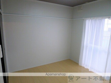 ブリューメ・ハイム壱番館[2LDK/47m2]の内装1