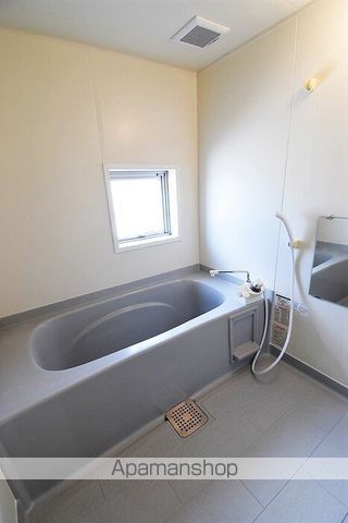 レインボーガーデンD棟の内装写真
