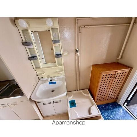 東山パークビルの内装写真