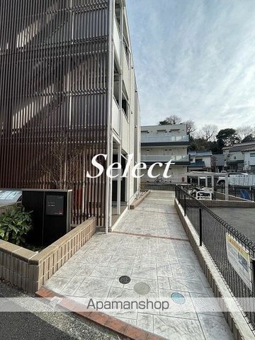 リブリ・風ヶ浦の玄関写真