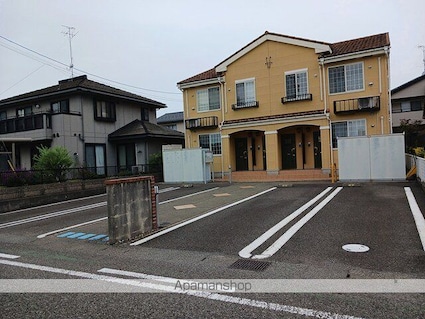 ポライトリー　ＫⅠ[2DK/55.67m2]の駐車場