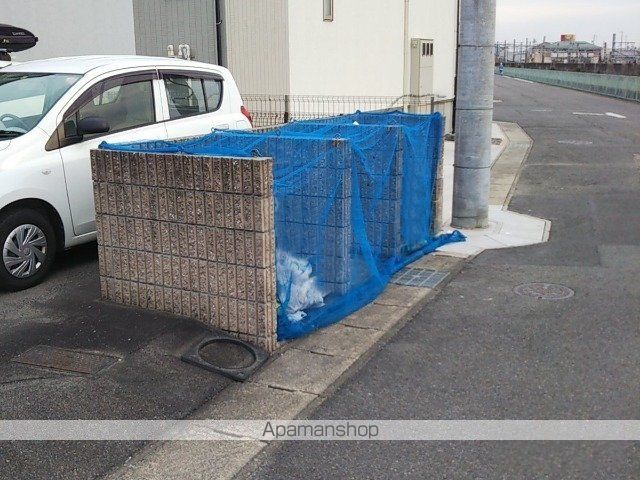 レオパレス小牧口OGAWAの外観写真