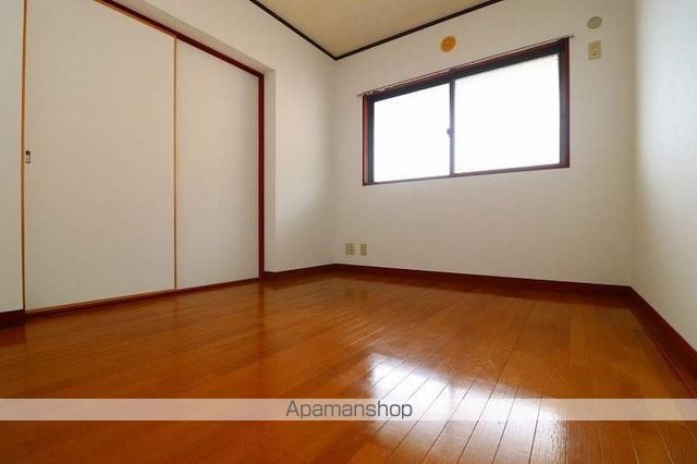 グリーンシールズ・オコの内装写真