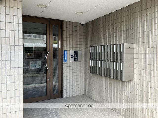 ウィング烏森[1DK/31.37m2]のエントランス