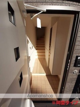 ＰｒｅｍｉｅｒＳｅｐｉａ本堅田[2LDK/54.09m2]の玄関