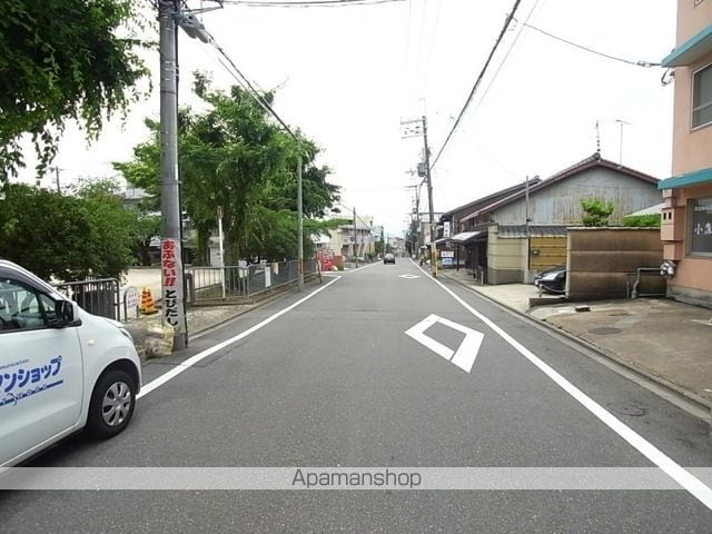 グランドールワタナベIIの周辺写真