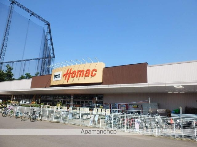 プラザイン川沿の周辺写真