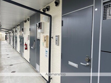 レオパレスベガ甲府南[1K/20.81m2]のエントランス