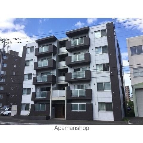 クレストパレス菊水の外観写真
