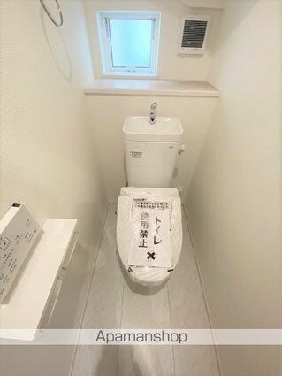 東京都練馬区大泉町２丁目[3LDK/79.9m2]のトイレ