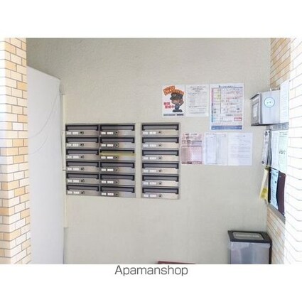 密柑山セピアコート[3LDK/80.11m2]の共用部6