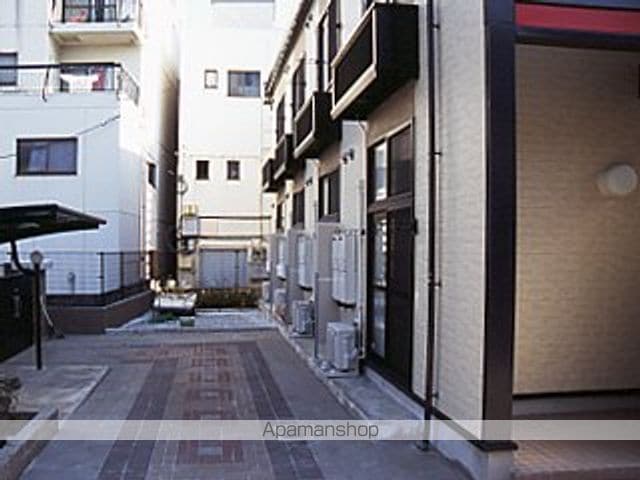 レオパレスアキユマーサの外観写真
