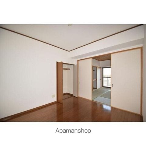 リオラードの内装写真