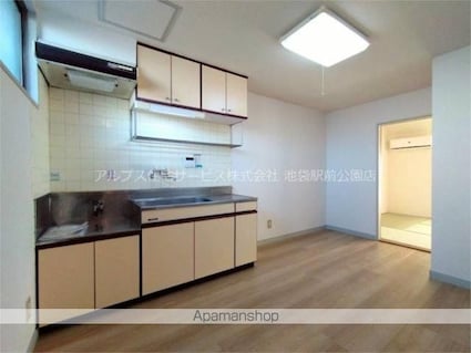 是川マンション[1K/20m2]の内装1