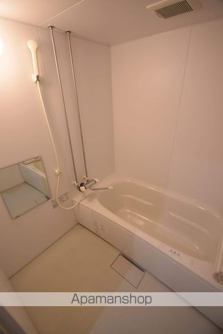 ゼロワンウエストの内装写真