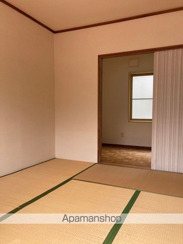 富岡貸家1-14-2の内装写真