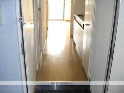 ラ・レジダンス・ド・シャルール[1DK/32.02m2]の玄関