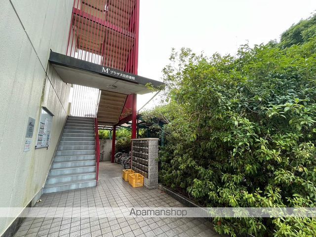 Mプラザ大住壱番館の玄関写真