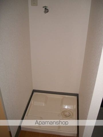 タウンハウス榎町の内装写真