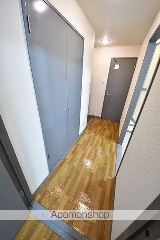 フォーシーズンIIの内装写真