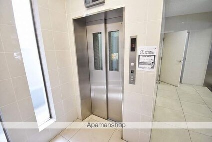 ヴィアーレ勾当台Ⅱ[1K/30.08m2]のロビー