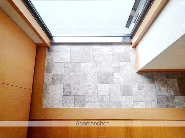 スクエアガーデンKAMAKURA A棟の内装写真