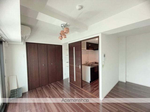 CASA EN IIの内装写真