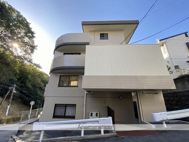 ヴィラブランシュ牛田の外観写真