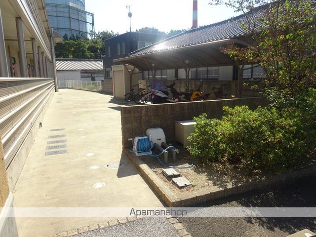 【和歌山市松江西のアパートの写真】