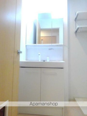 町田市 2階建 築8年の内装写真