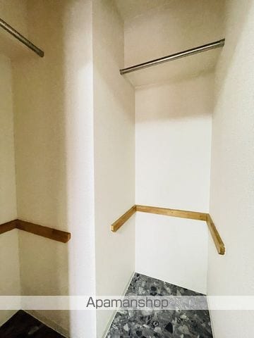 ロア金山の内装写真