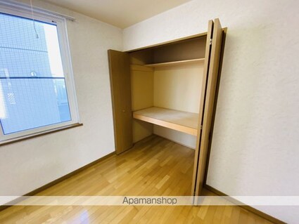 フォレストパーク追分[2LDK/53.79m2]の収納