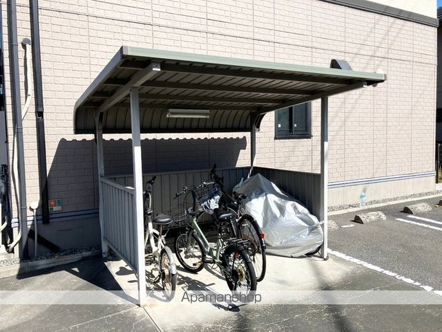 ロイヤルガーデンミルフィー F棟の内装写真