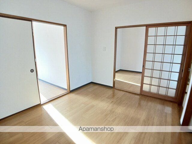 メゾン唐々の内装写真