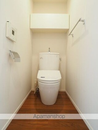 レジディア自由が丘Ⅱ[2LDK/74.61m2]のトイレ