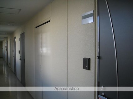 滋賀県草津市南草津２丁目[1K/28.05m2]のエントランス1