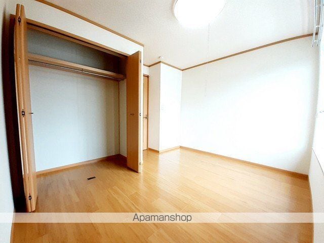 フィオーレ長行東二番館の内装写真