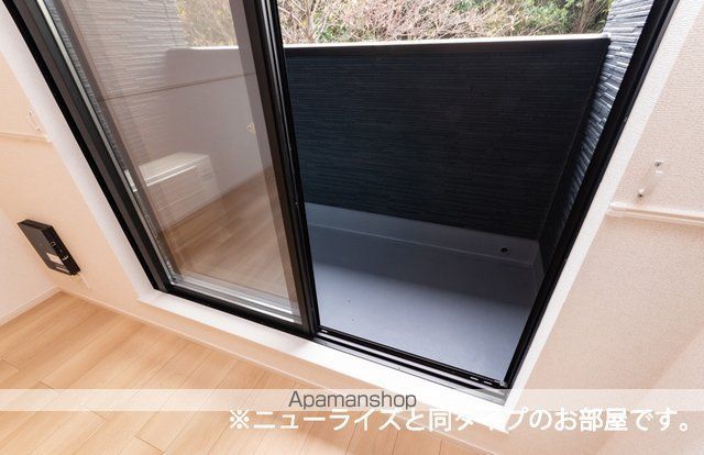 プラス オンの内装写真