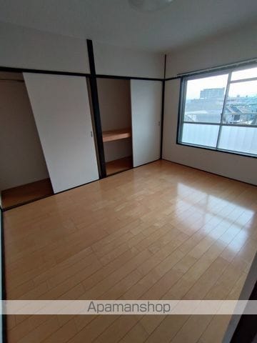 山春ビル霧島の内装写真
